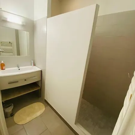 Votre Pied-a-terre A T3 Cosy A Deux Pas Du Vieux-port Apartamento Marselha